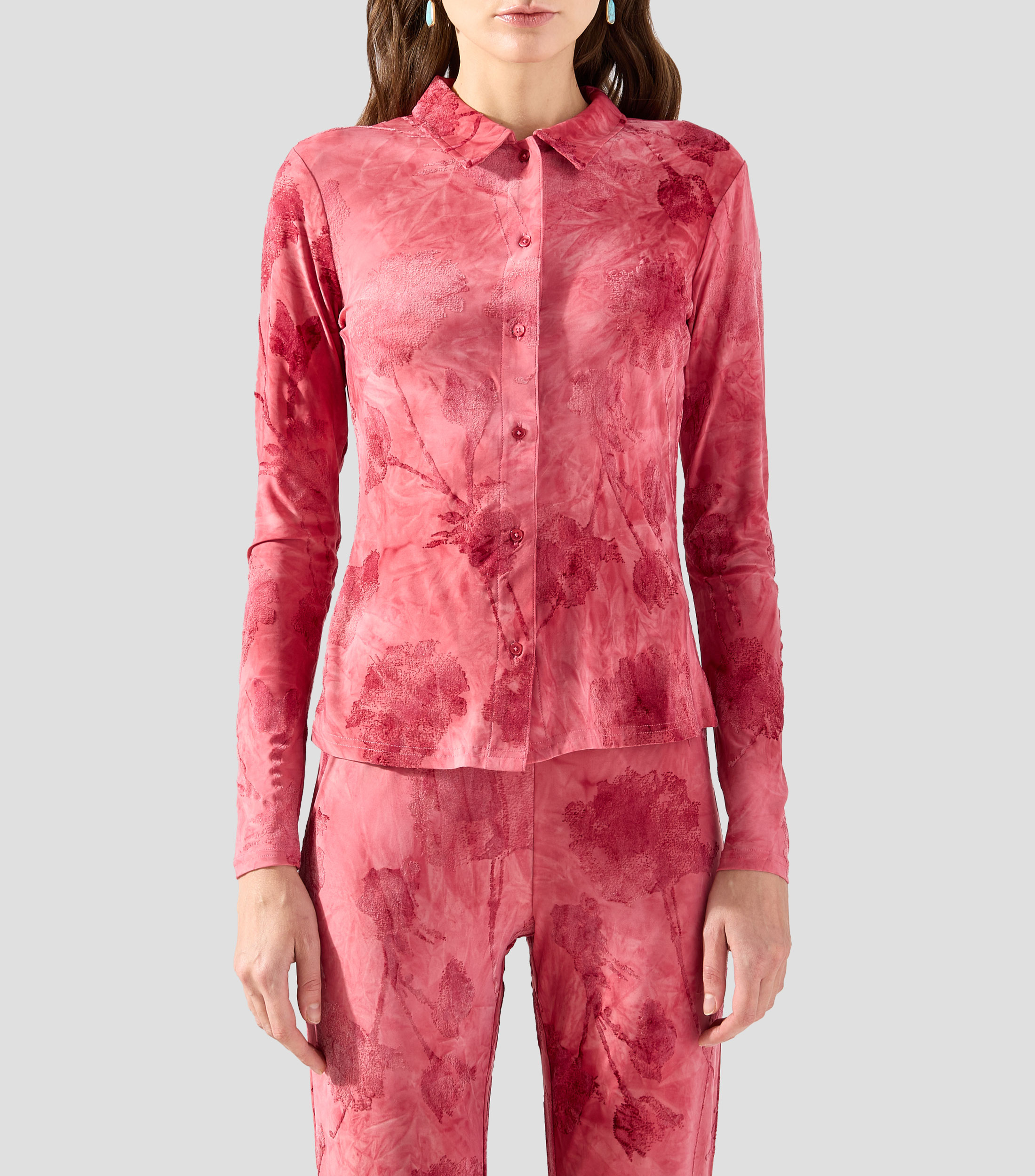 Blusa estampada manga larga Mujer